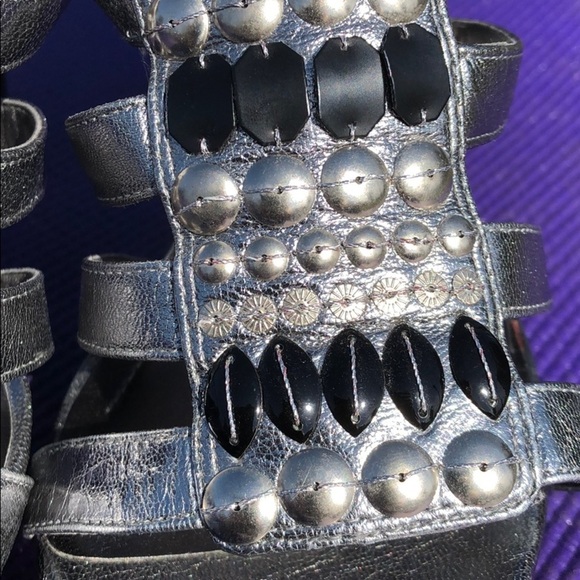 BCBG embellished platform heels - Picture 2 of 8